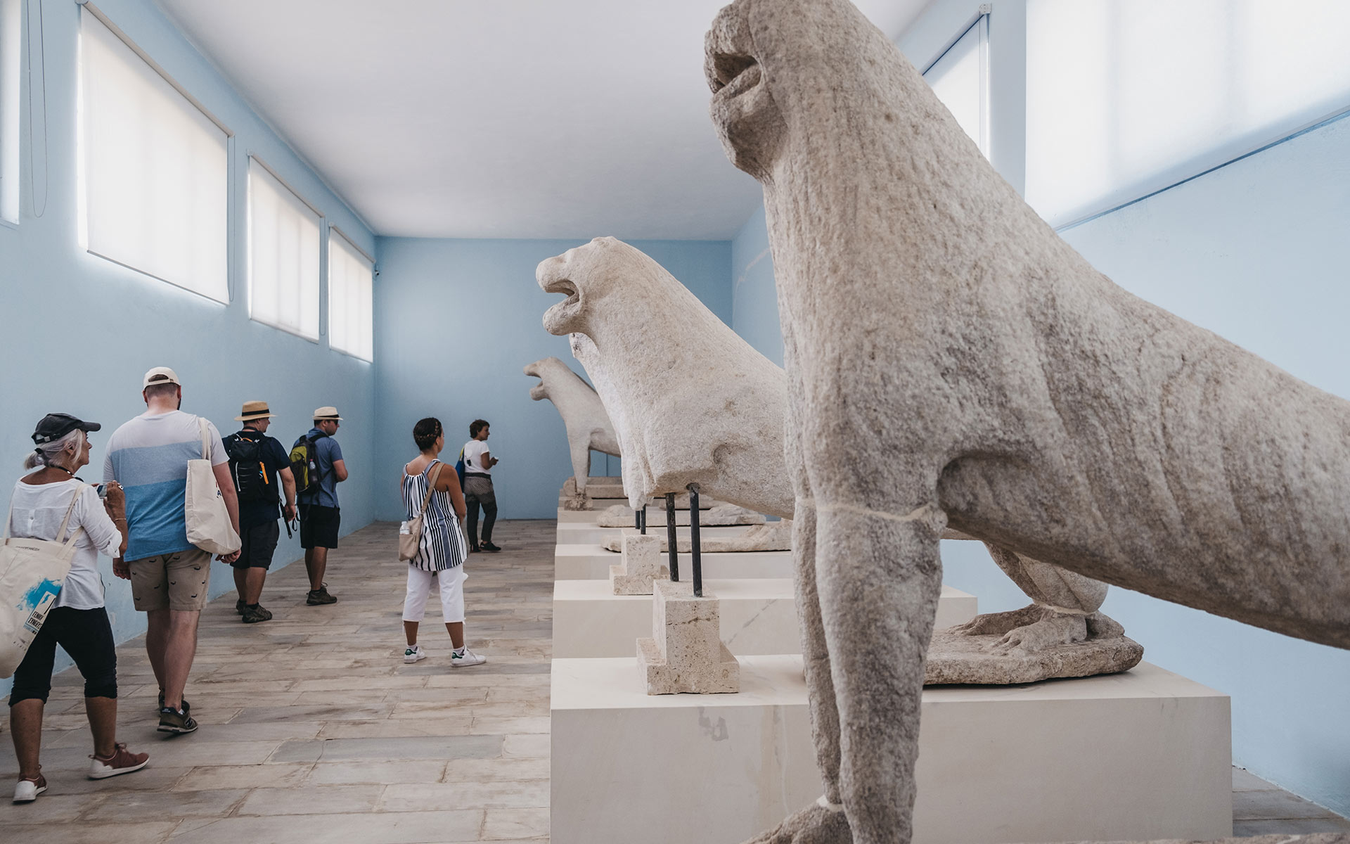 01_elia_beach_activities_visit_delos