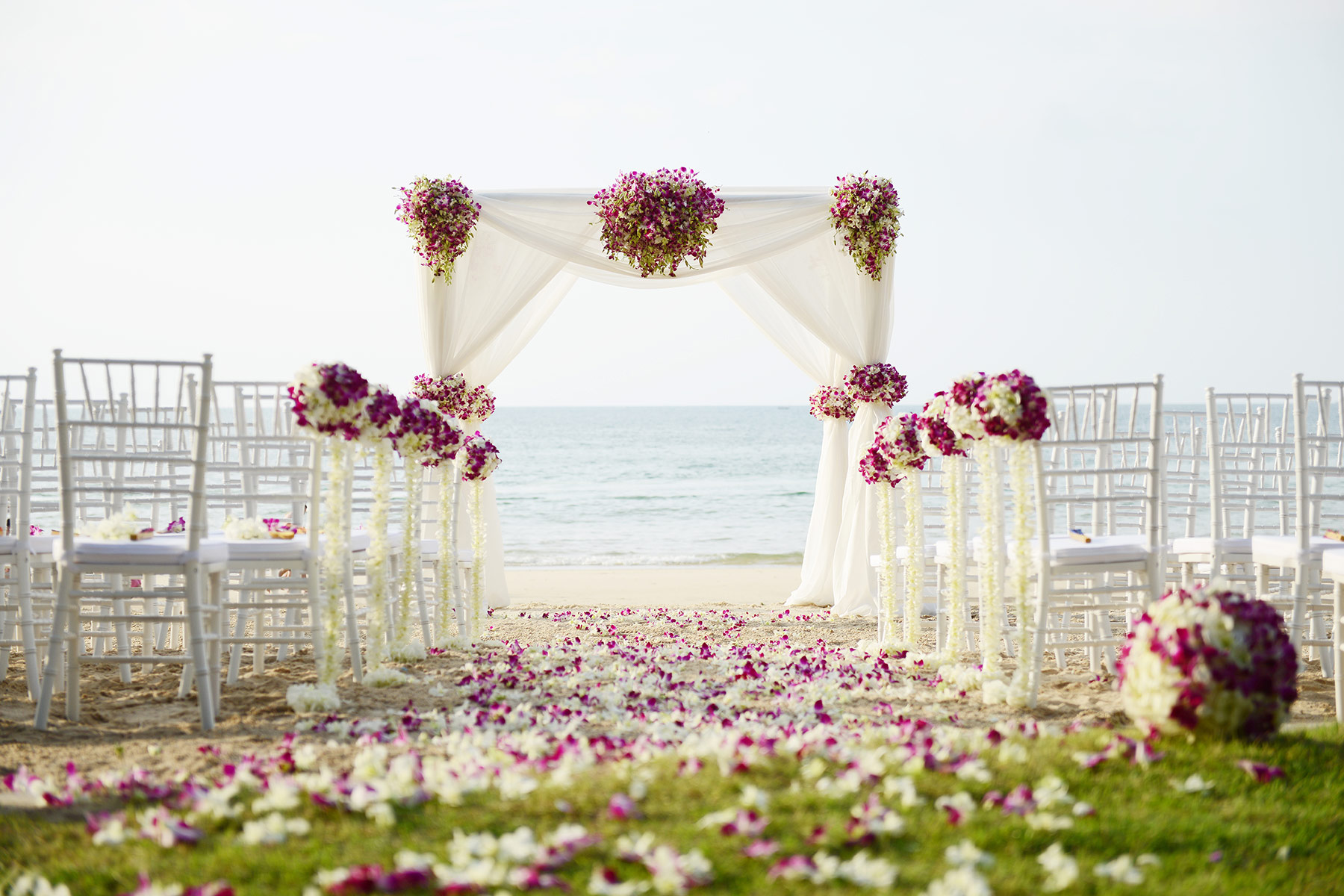 01_elia_beach_services