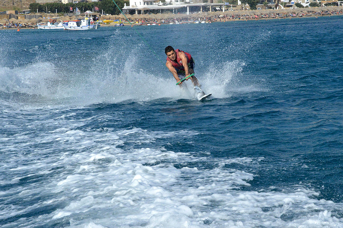 01_elia_beach_wakeboard