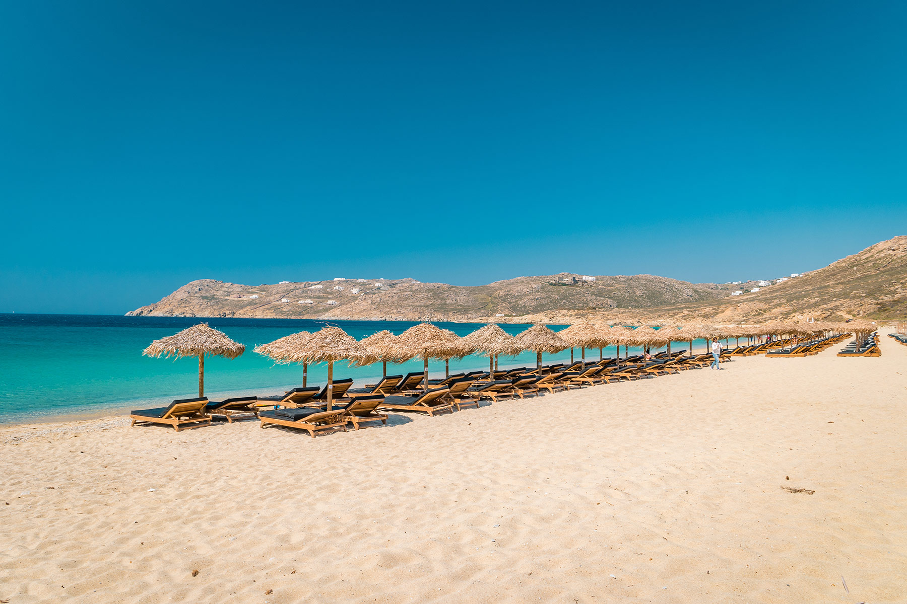 03_elia_beach_cruise