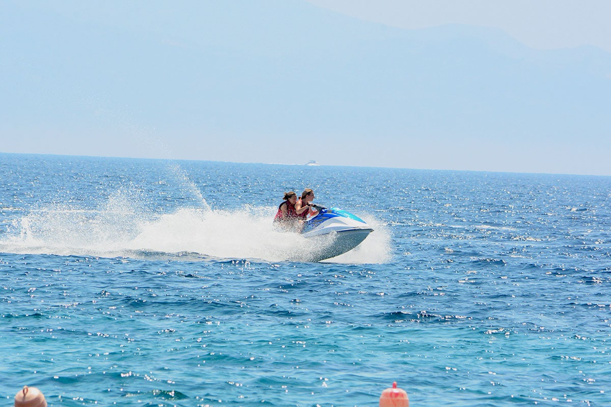 03_elia_beach_jet_ski