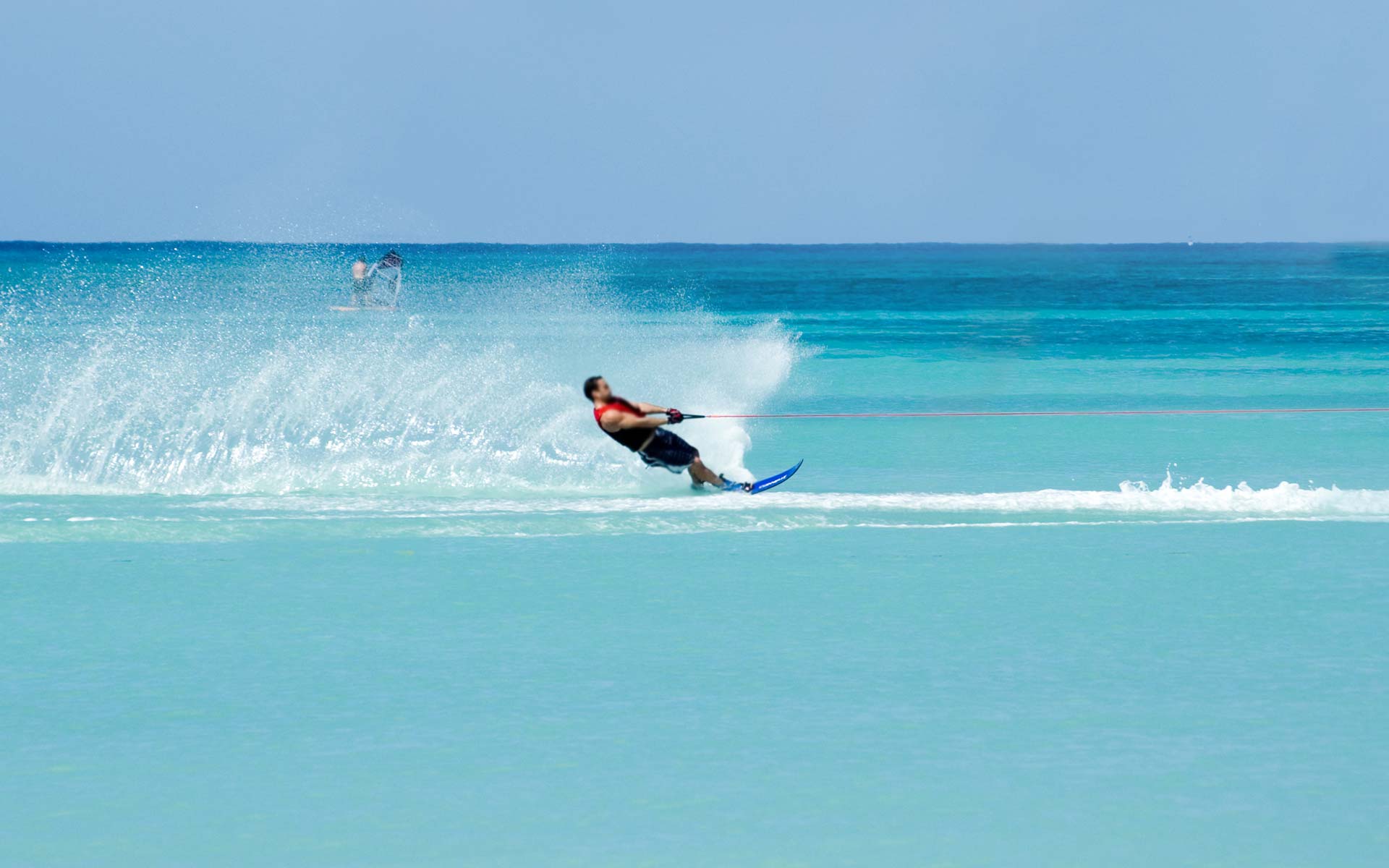 01_elia_beach_water_ski