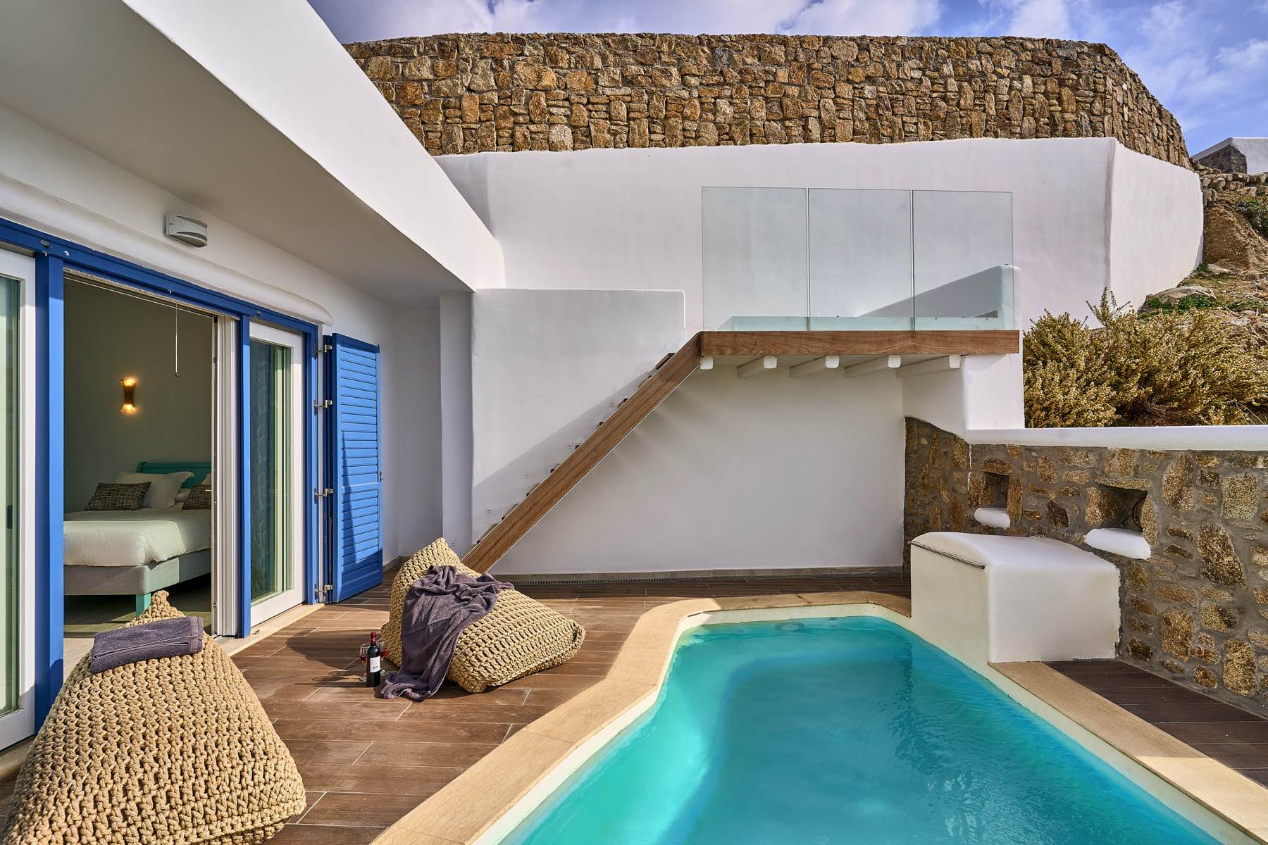 elia suites 2 bedroom with pool 5