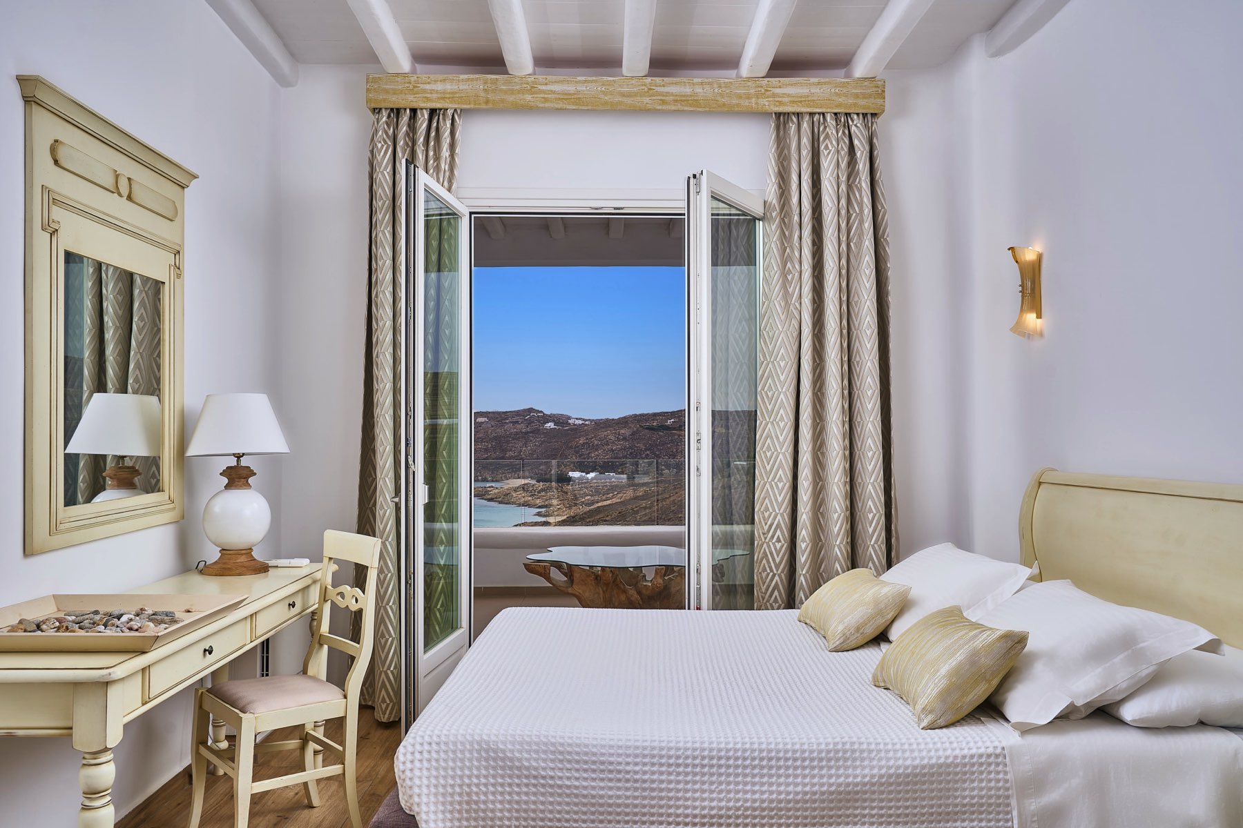 elia suites 2 bedroom with sea view 3