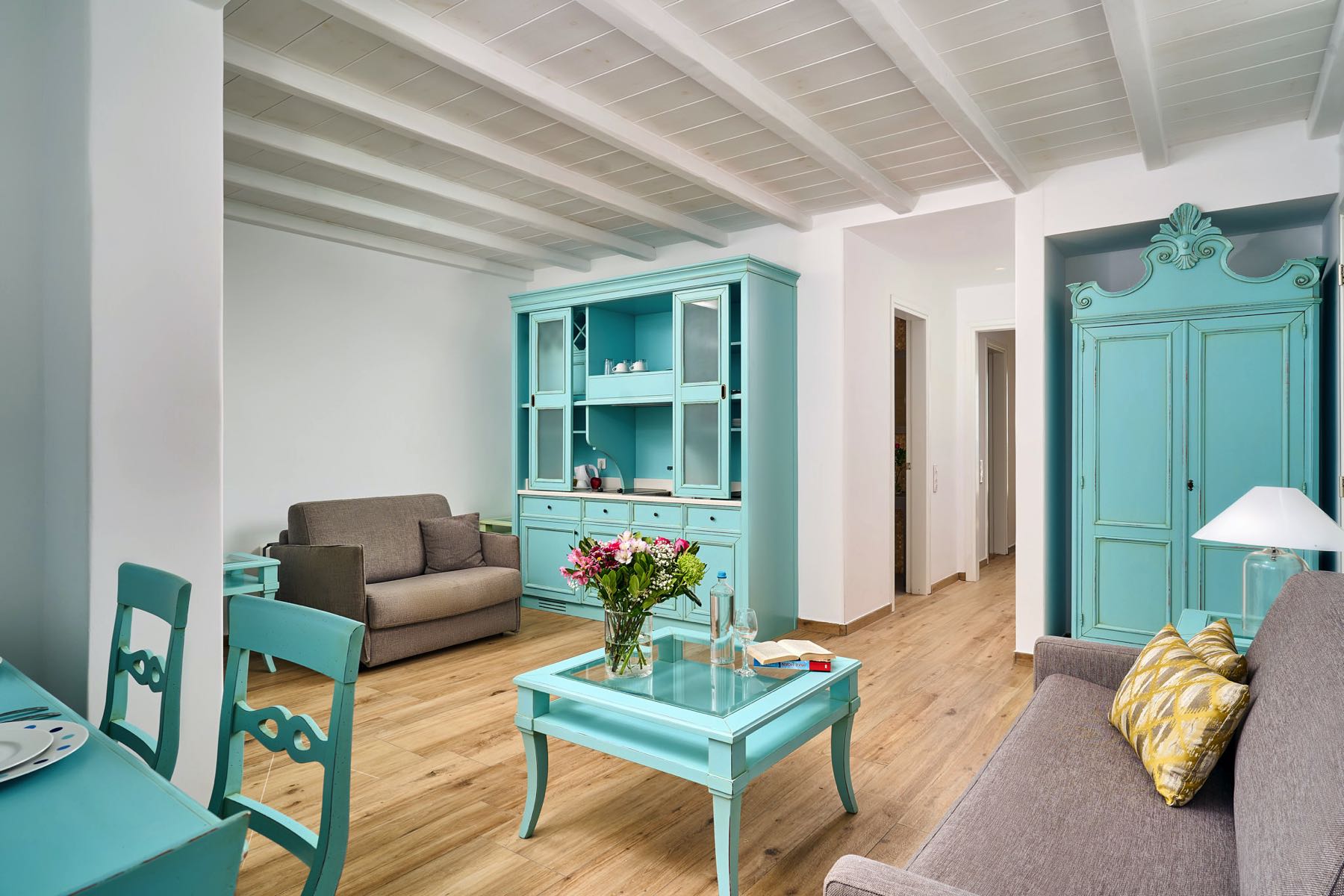 elia suites 3 bedroom with pool 2