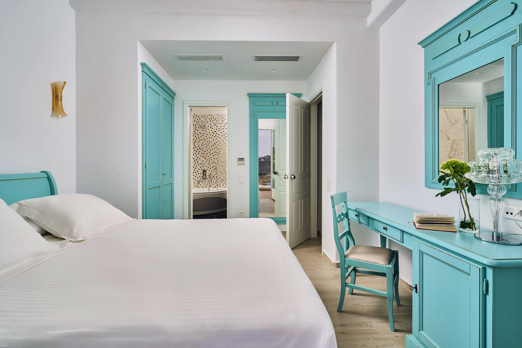 elia suites 3 bedroom with sea view 5
